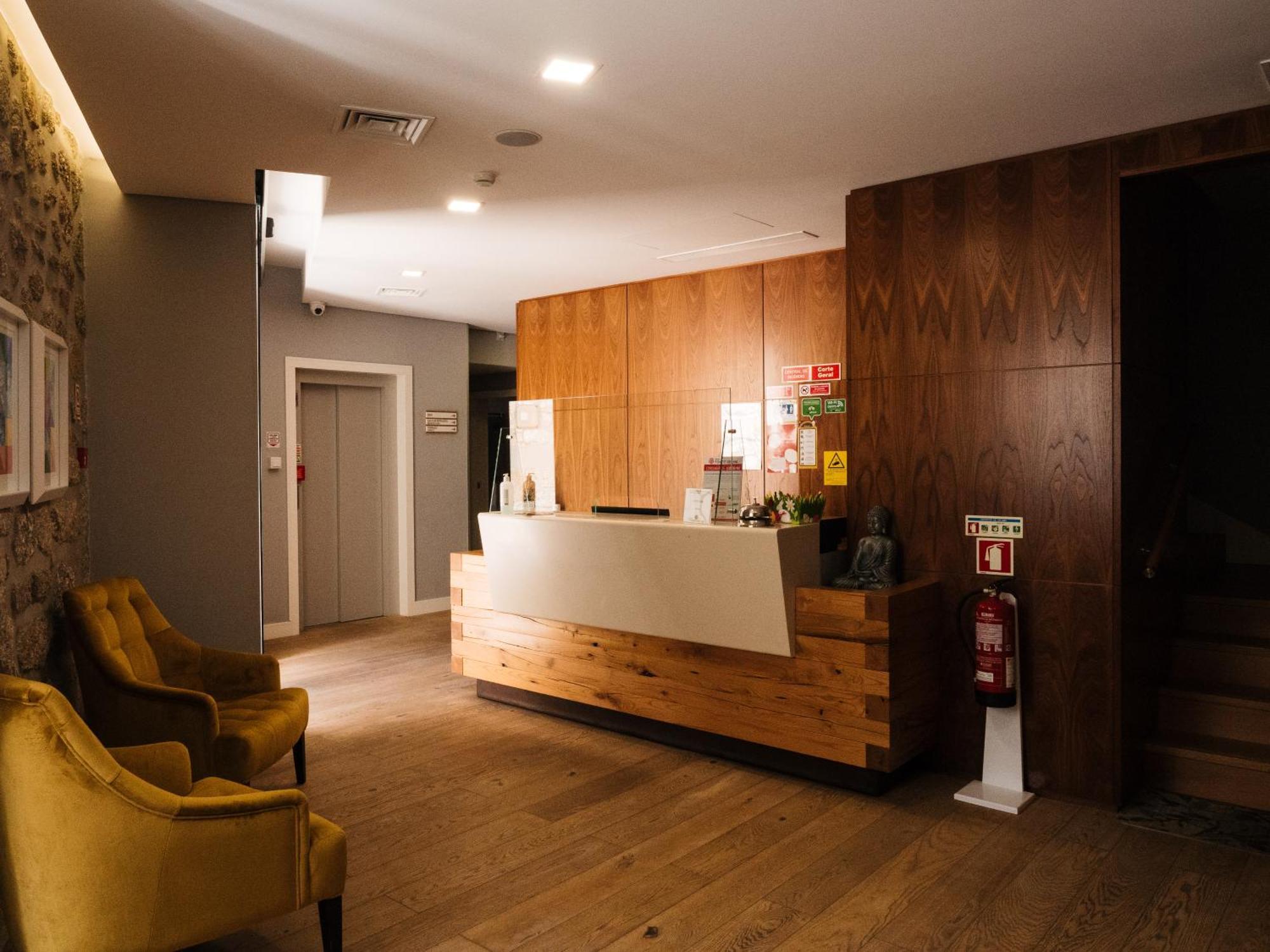 Hotel Fonte Velha Понте да Барка Екстериор снимка